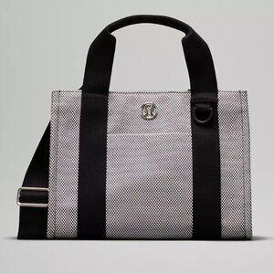 Lululemon Athletica Black and Gray Tote Bag